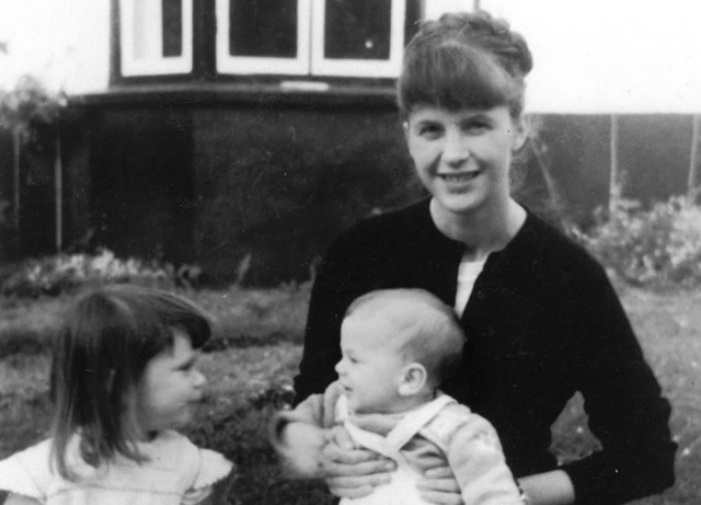 Sylvia Plath commits suicide in London