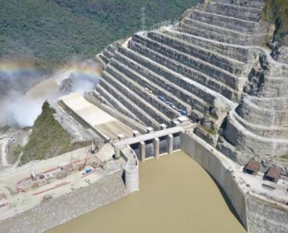 Se llegó a la cota 410