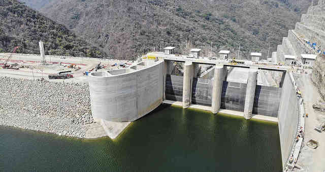 confrontacion proyecto