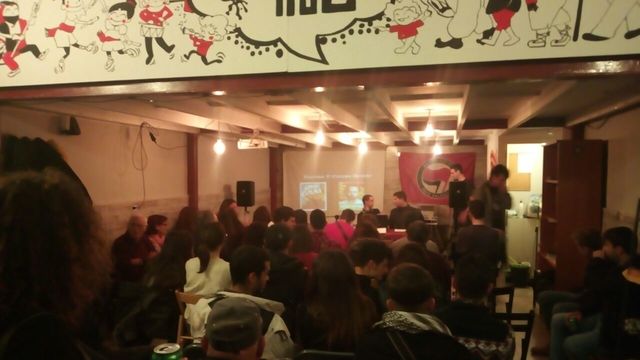 Xarrada: D'aquella pols, aquests fangs.