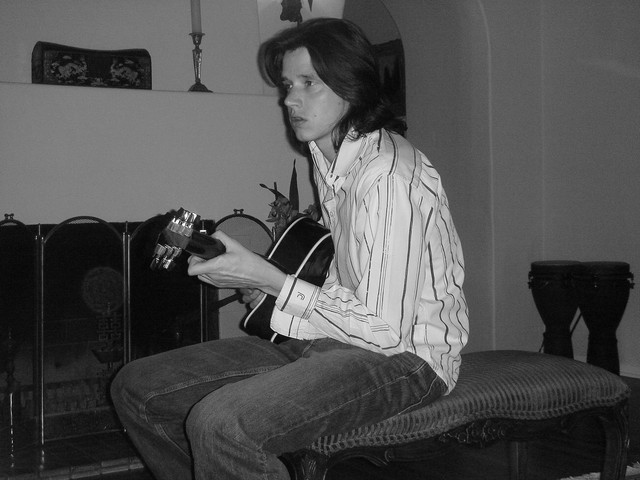 David Geftakys - Solo Artist Begins