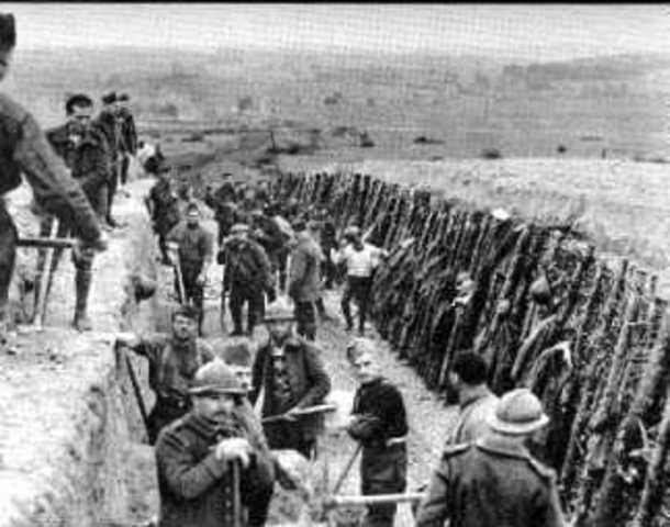 CARRERA DE ARMAMENTOS