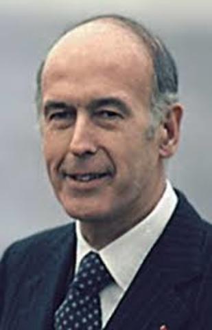 l etat annule le projet