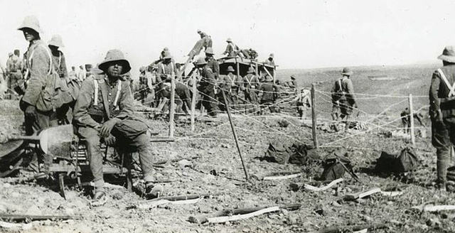 Se inician las campañas en Marruecos.