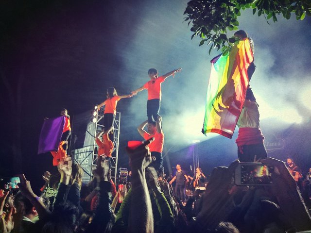 Actuació a València