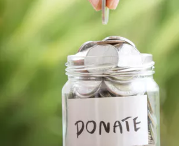 buffett gives away a large % of his fortune