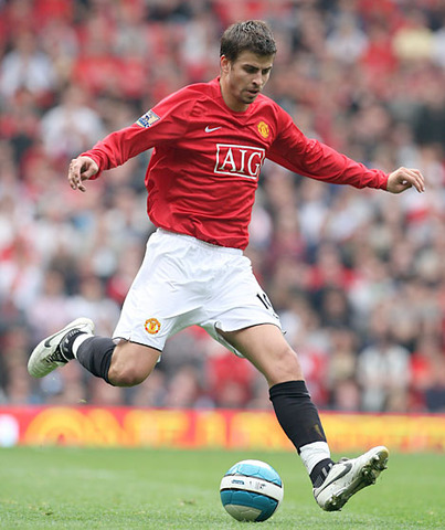 Piqué entered in Manchester United