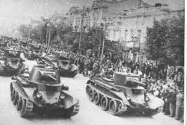 Las tropas avanzaron a alemania y el ejército soviético invade Rumanía, Polonia y Hungría