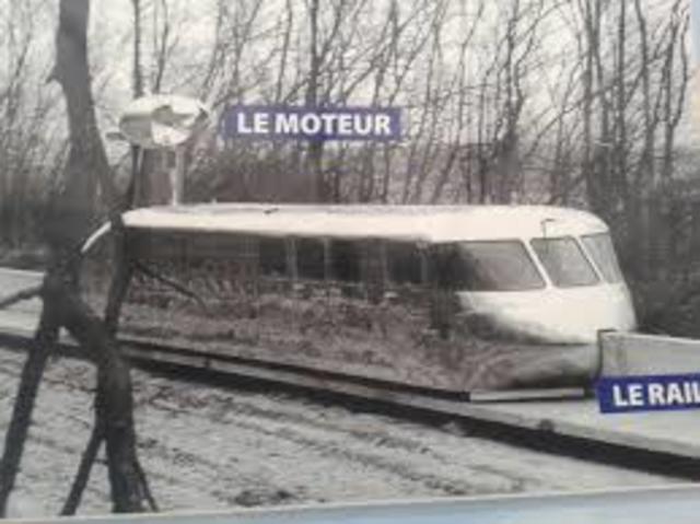 premiers essai de l'aerotrain