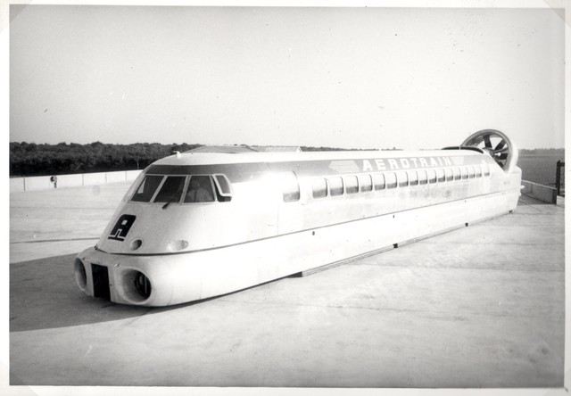 maquette aerotrain