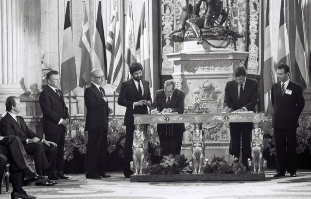 Ampliación de la CEE