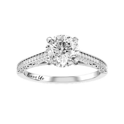 4BB My parents got married.