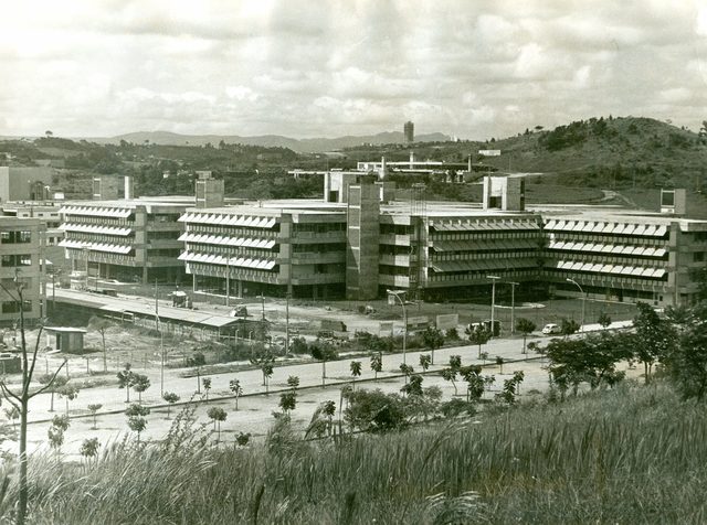 Bacharelou-se em Direito