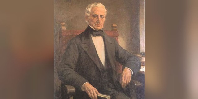 Inicio de los trabajos de la archivistíca nacional.