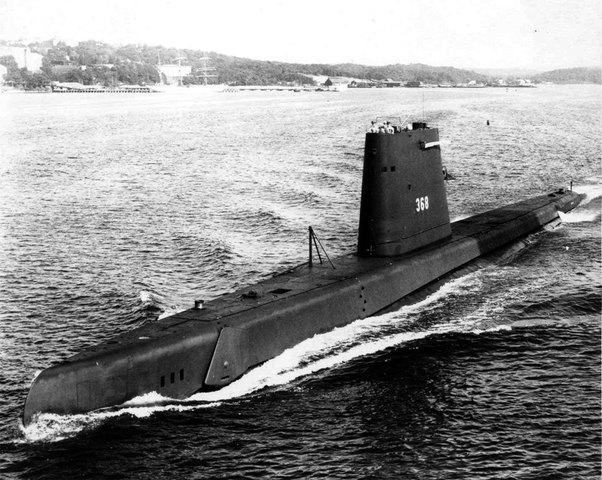 SUBMARINO.	NARCISO MONTURIOL