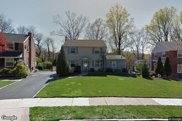 My parents bought out house (8 BB)