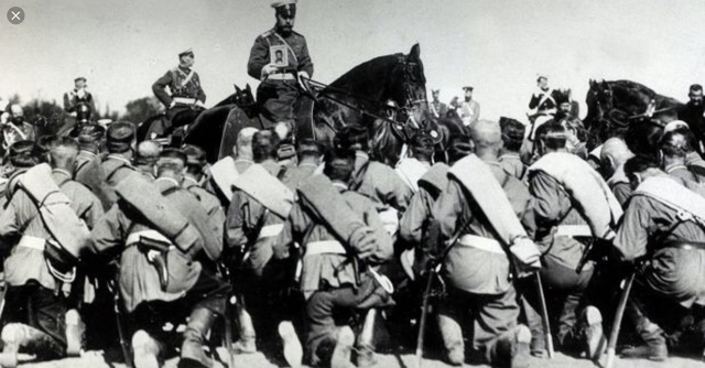 Russia Breaks Bonds with Tsar - Start of Revolution