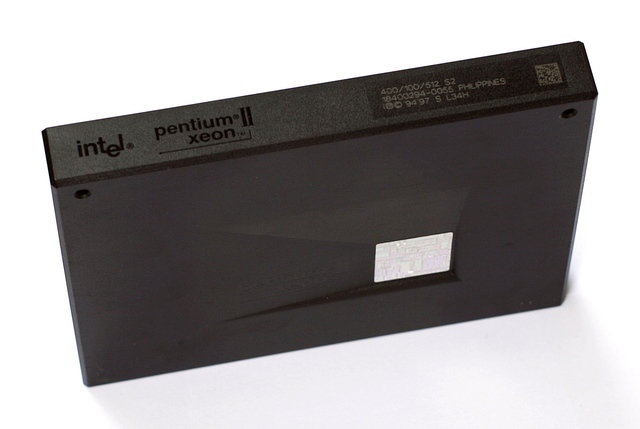 Intel Pentium II Xeon