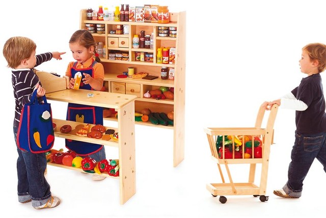 Winnicot En el juego el niño está en un lugar diferente que le permite crear, imaginar, soñar.