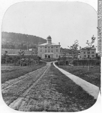 Création de l'Université McGill