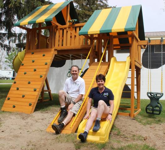 New Owners - Mark and Melanie Jaycock 2017