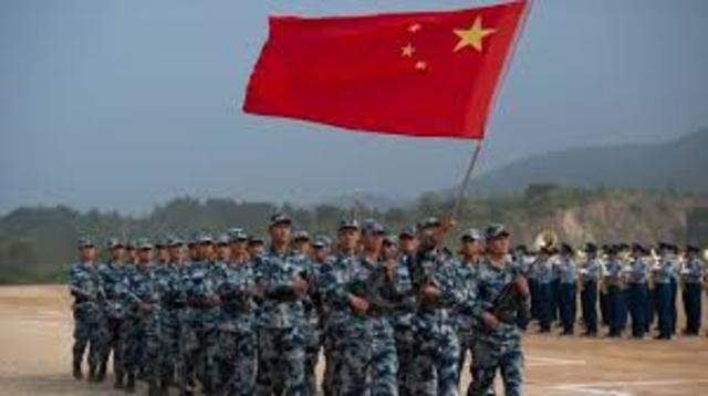 Japón expulsa a las tropas chinas de Manchuría y crea el Estado satélite de Manchukuo.