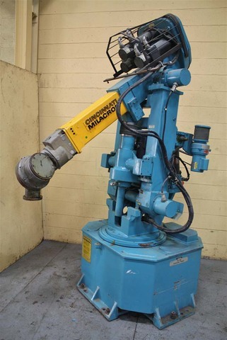 Cincinnati Milacron introdujo el robot T3