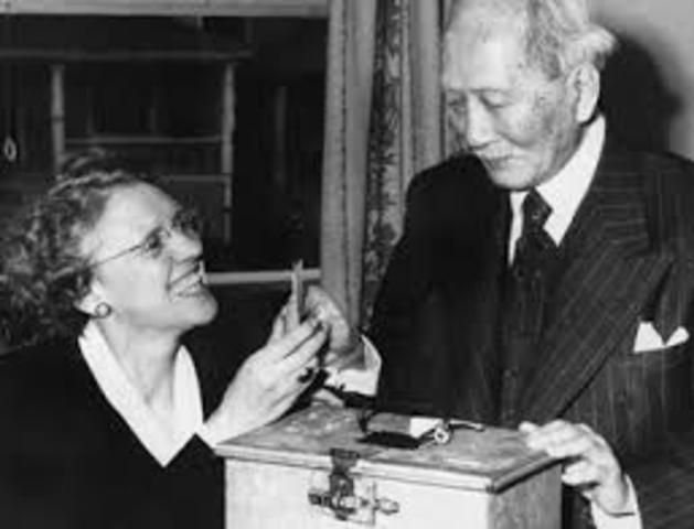 First woman Vote at China