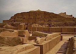 PRIMERS ZIGGURATS