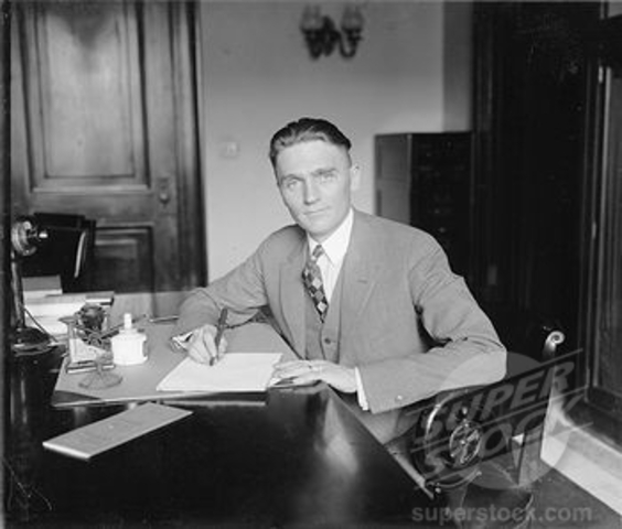 U.S. begins passing Neutrality Acts