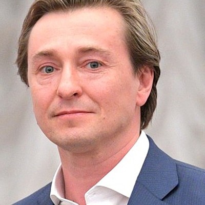 Timeline: Сергей Безруков