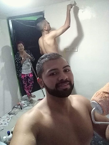 pintando la casa por primera vez