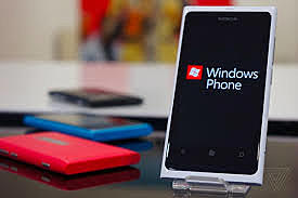 Noviembre de 2010 – Microsoft anuncia el lanzamiento de Windows Phone 7