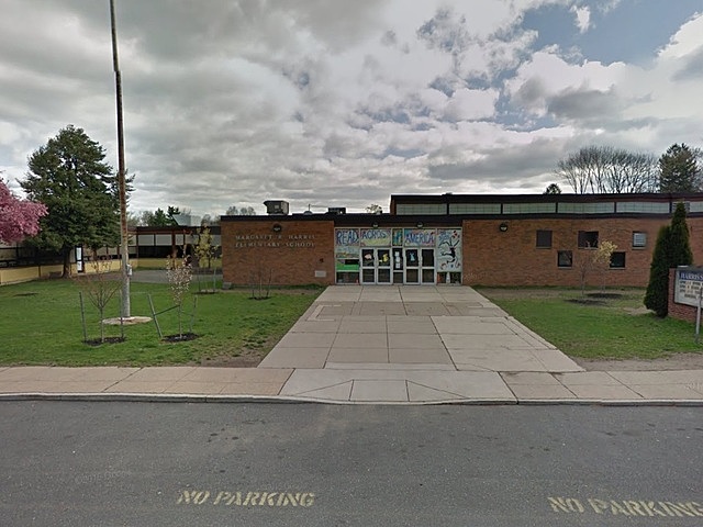 I started elementry school at Harris.