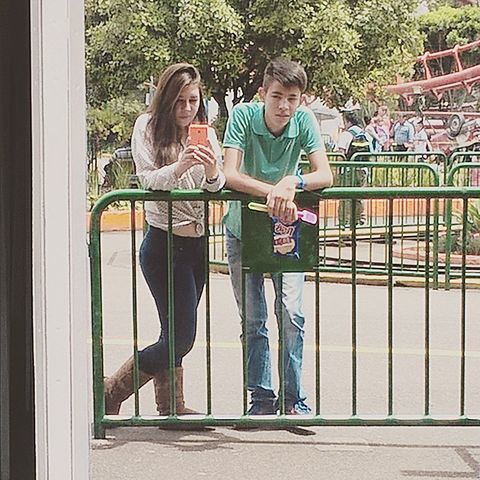 un dia en el parque de atracciones