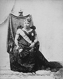 Hawaiian Throne was passed to Queen Liliuokalani