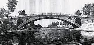 arched bridge