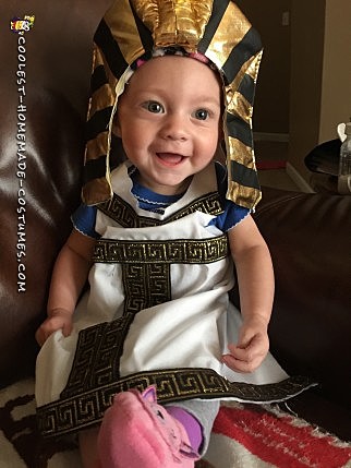Cleopatra had a baby.