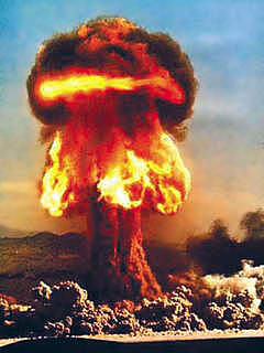 9 August, 1945 - Second atomic bomb on Nagasaki