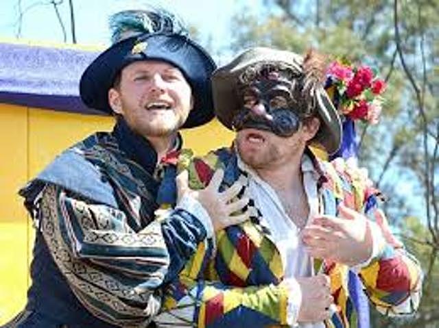 Festivals (Celebrating Louis XII's birth) (Daily Life)