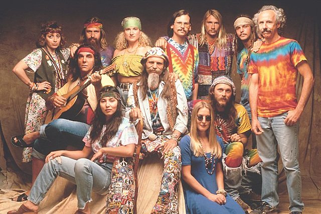 ¿Cómo vestían en la década de 1960? Hippies.