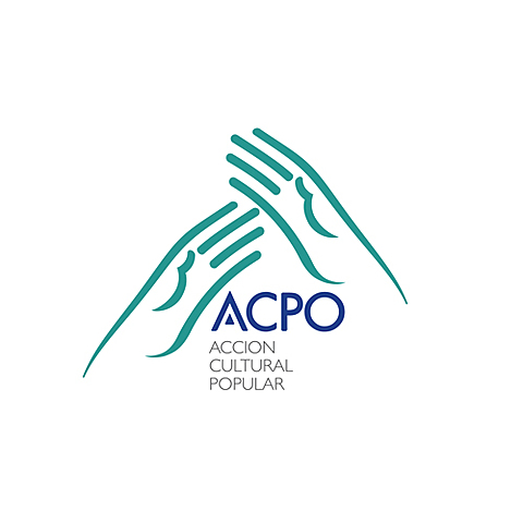 Nacimiento de escuelas radiofónicas - Colombia