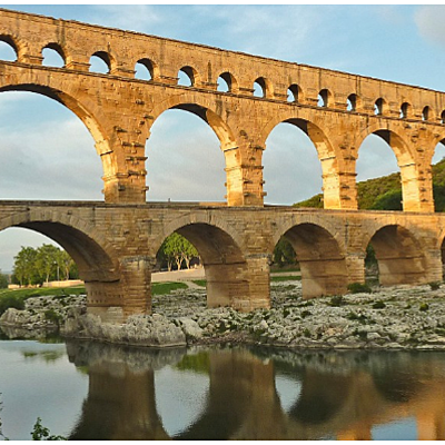 Timeline: Acueducto: del latín, aquaeductus, que transporta agua​ sistema o conjunto de sistemas de irrigación que permite transportar agua en forma de flujo continuo de un lugar en el que está accesible en la naturaleza hasta un punto de consumo, ciudad o poblado.