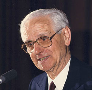 VÍCTOR GARCÍA HOZ (1911-1998)