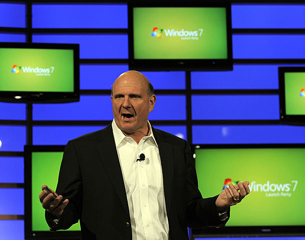 Octubre de 2009 – Microsoft lanza Windows 7