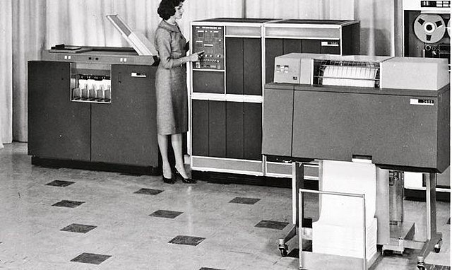 IBM 1401 (1958-1964 2da GENERACIÓN  DE COMPUTADORAS)