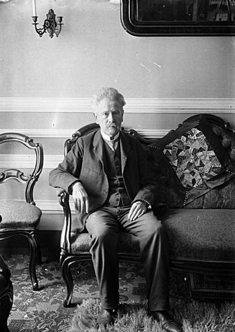 Revolución Republicana y derrocamiento de la monarquía