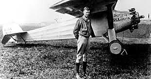 Lindbergh crosses the Atlantic