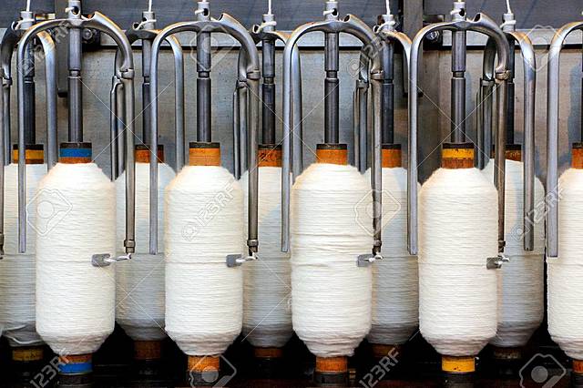 Introducción de algodones hilados en fábricas extranjeras