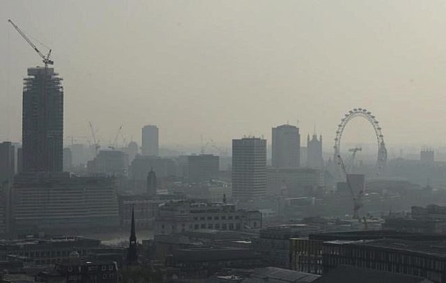 Londres enfrenta su primer crisis ambiental